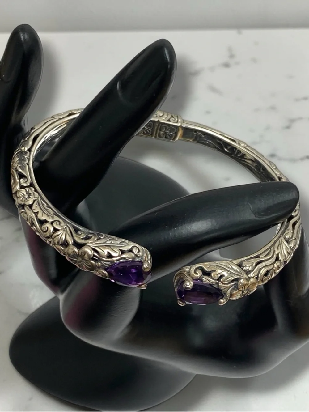 Estate Embossed Sterling Silver 925 Amethyst Cuff Hinged Bangle Bracelet! - Picture 7 of 16